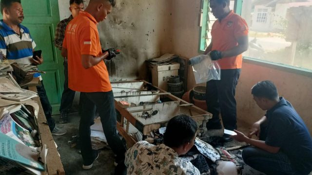 Kantor Kelurahan Tapian Nauli II Terbakar, Polisi Selidiki Penyebabnya