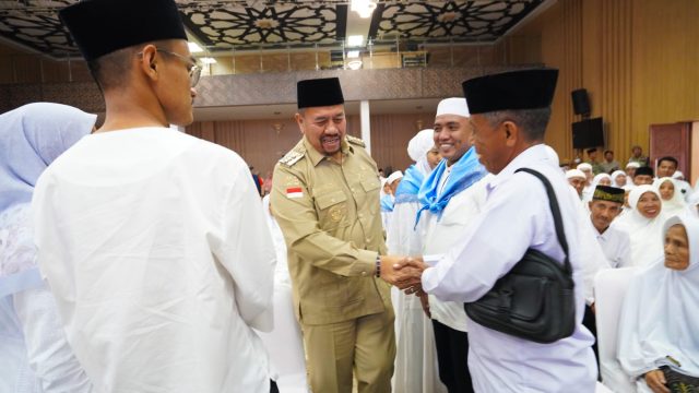 Bupati Batu Bara Tepung Tawari 188 Orang Jemaah Calon Haji 1447 H