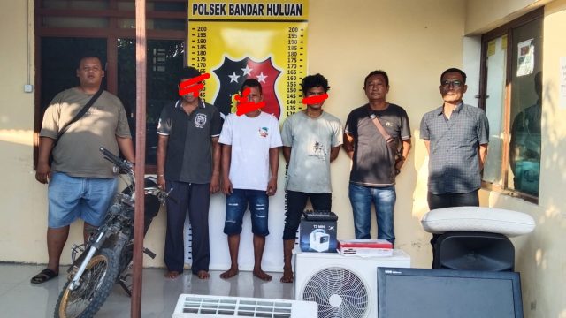 Dalam 4 Jam! 3 Pelaku Curat Dibekuk Polsek Bandar Huluan, Barang Bukti Berjejer, Kerugian Rp14 Juta!