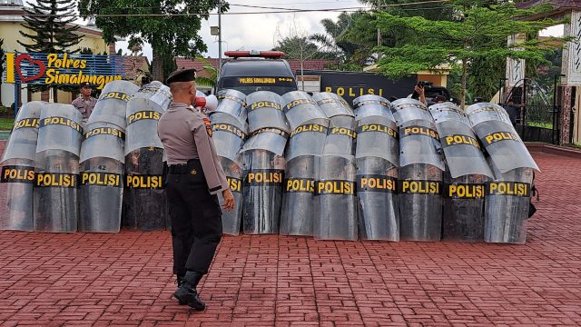 Polres Simalungun Siap Tempur: Dalmas Digelar, Personel Diasah Jelang Hari Buruh Internasional 2026