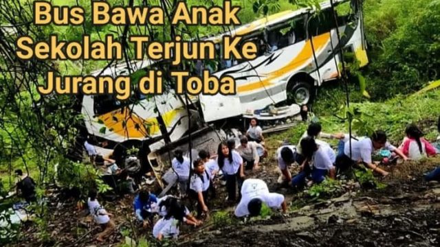 Bus Rombongan Anak Sekolah Minggu Terjun ke Jurang di Jalinsum Toba
