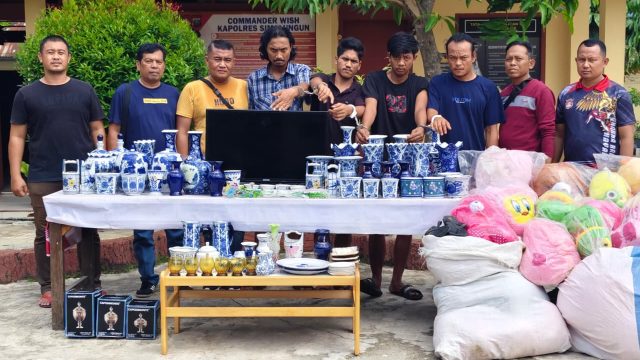 Aksi Maling Berjamaah Terbongkar, Ratusan Guci dan TV Hasil Curian Disita Polisi