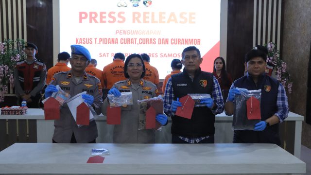 Polres Samosir Sikat Komplotan Pencuri, 6 Tersangka dari Tiga Kasus Berbeda Digelandang ke Sel Tahanan
